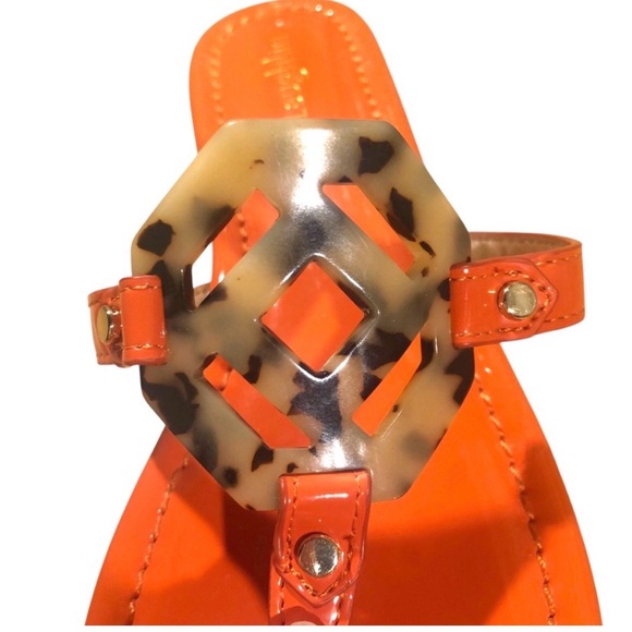 J. McLaughlin Vibrant Orange Accessory - Picture 10 of 11